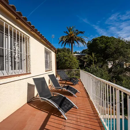 Frente Al Mar Con Piscina Y Playa Privada 빌라 또사데마르